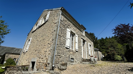 Prachtig pand in het hart van het natuurpark van de Morvan