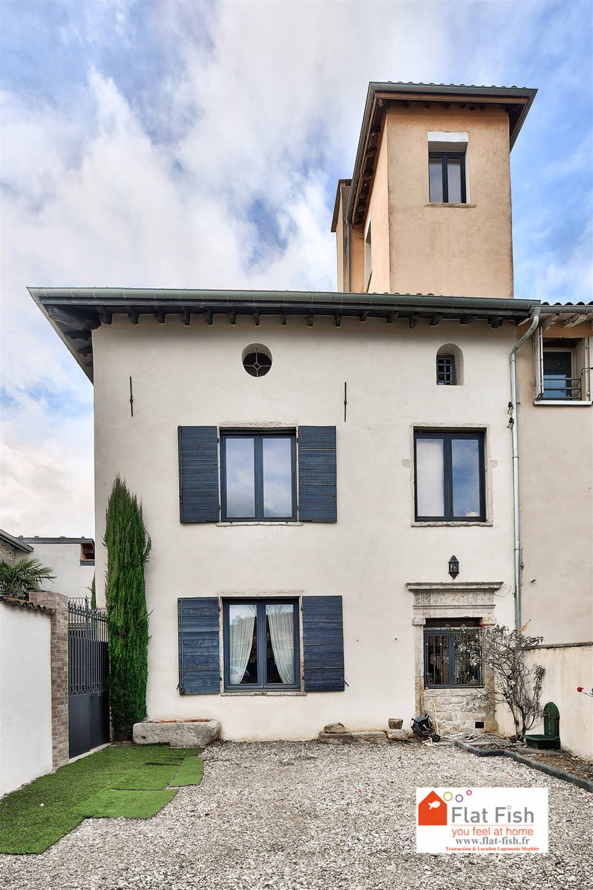 Maison à vendre, 322m², Charly