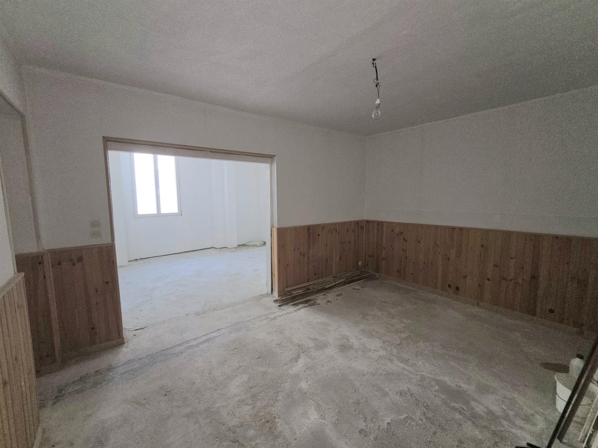 Chateauneuf sur Charente House to finish renovating ideal first purchase Or rental investment
