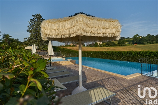 Sale Detached house / Villa 800 m² - Ponzano di Fermo