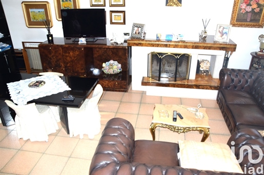 Sale Detached house / Villa 15 m² - 3 bedrooms - Ravenna