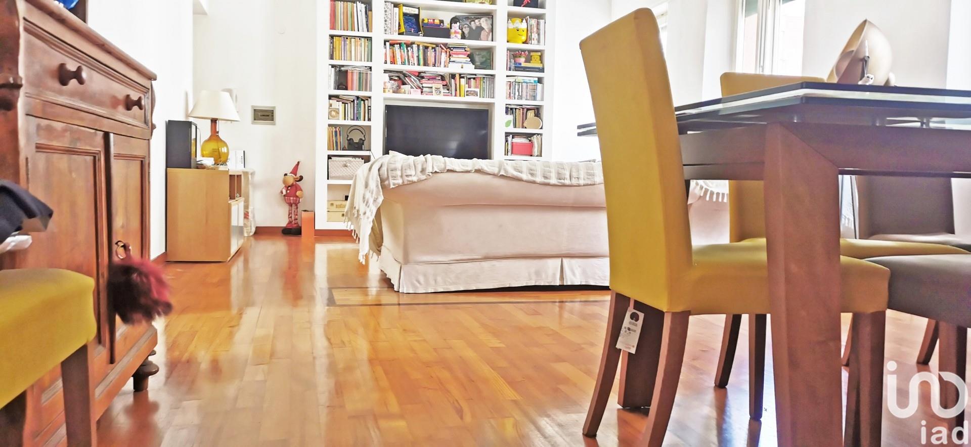 Sale Apartment 85 m² - 1 bedroom - Rome