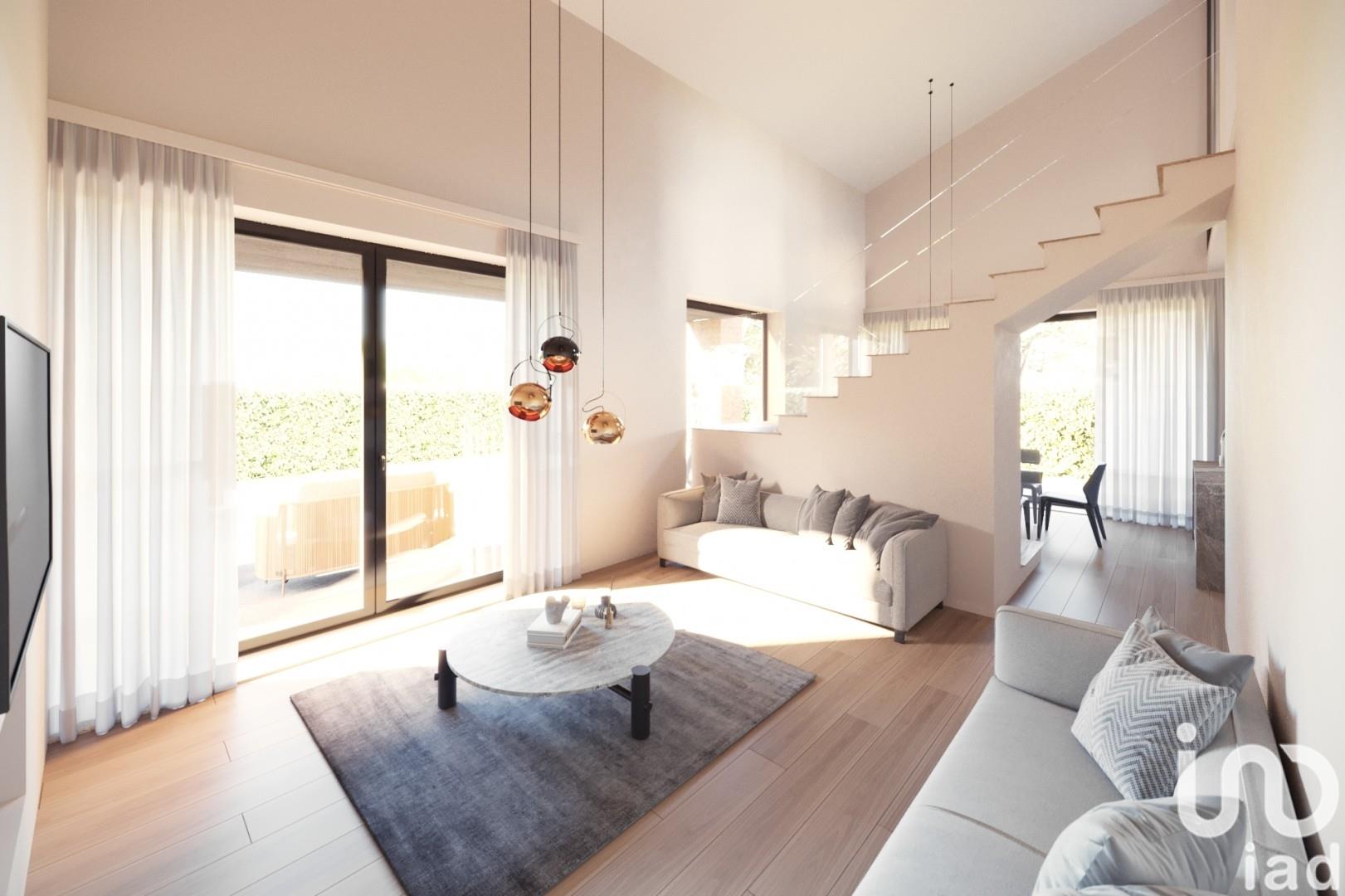 Sale Detached house / Villa 192 m² - 3 bedrooms - Cassina Rizzardi