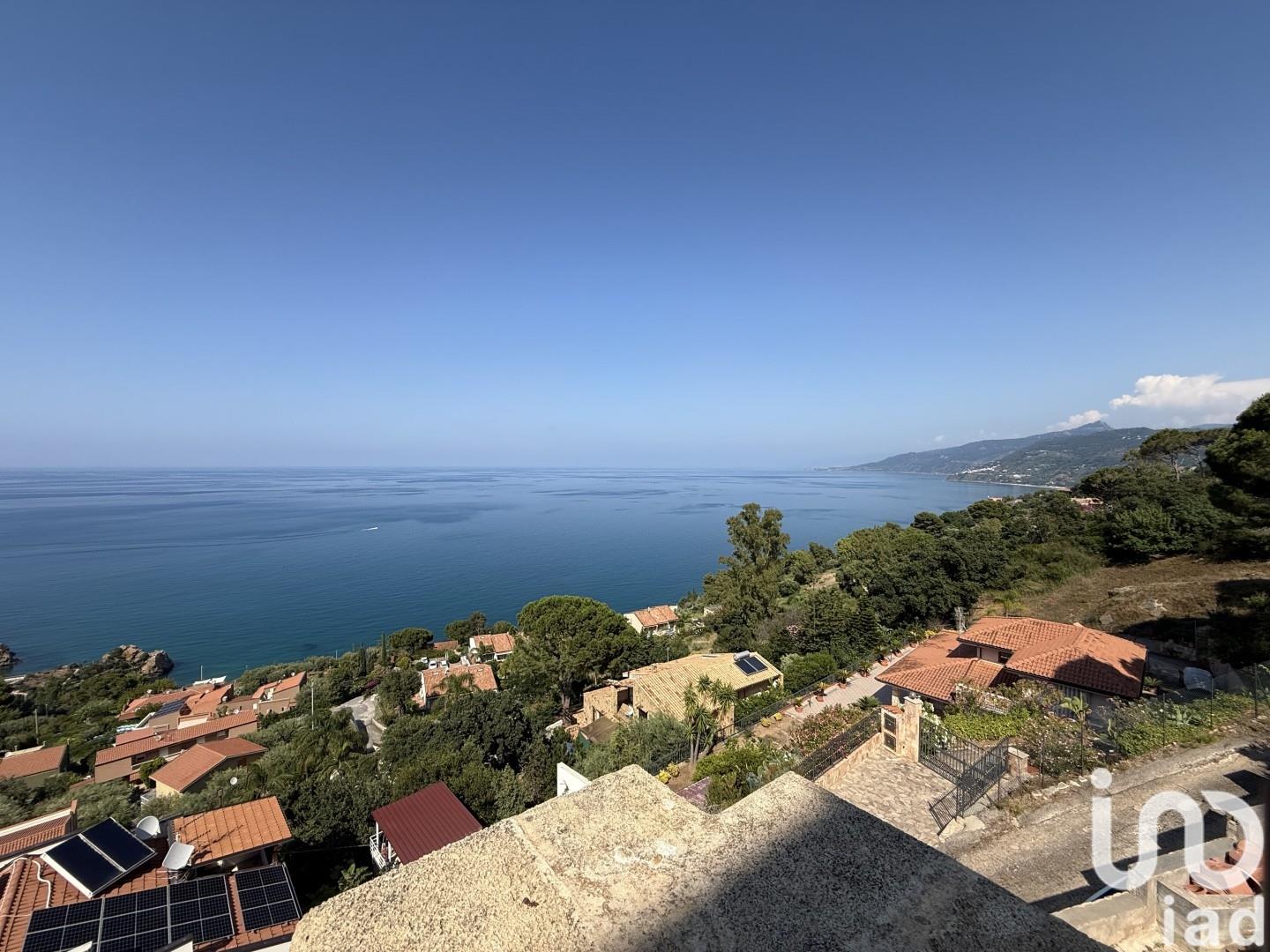 Sale Home 452 m²