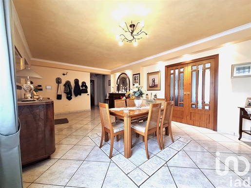 Sale Home 221 m² - 5 bedrooms