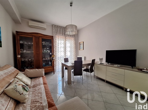 Vendita Appartamento 79 m² - 2 camere - Salerno