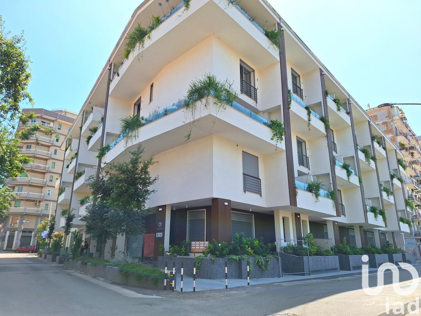 Sale Apartment 150 m² - 3 bedrooms