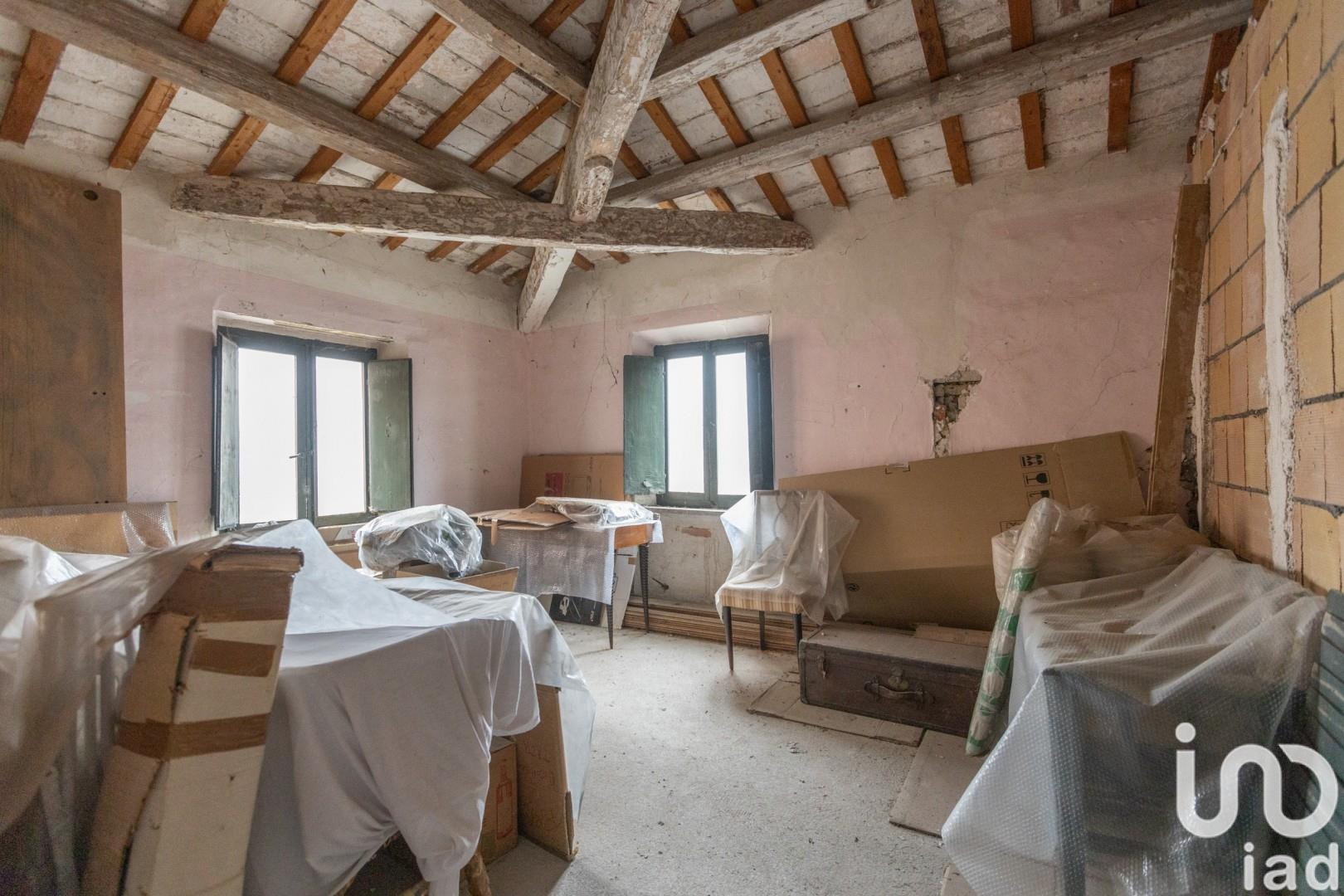 Sale Home 1006 m² - 10 bedrooms