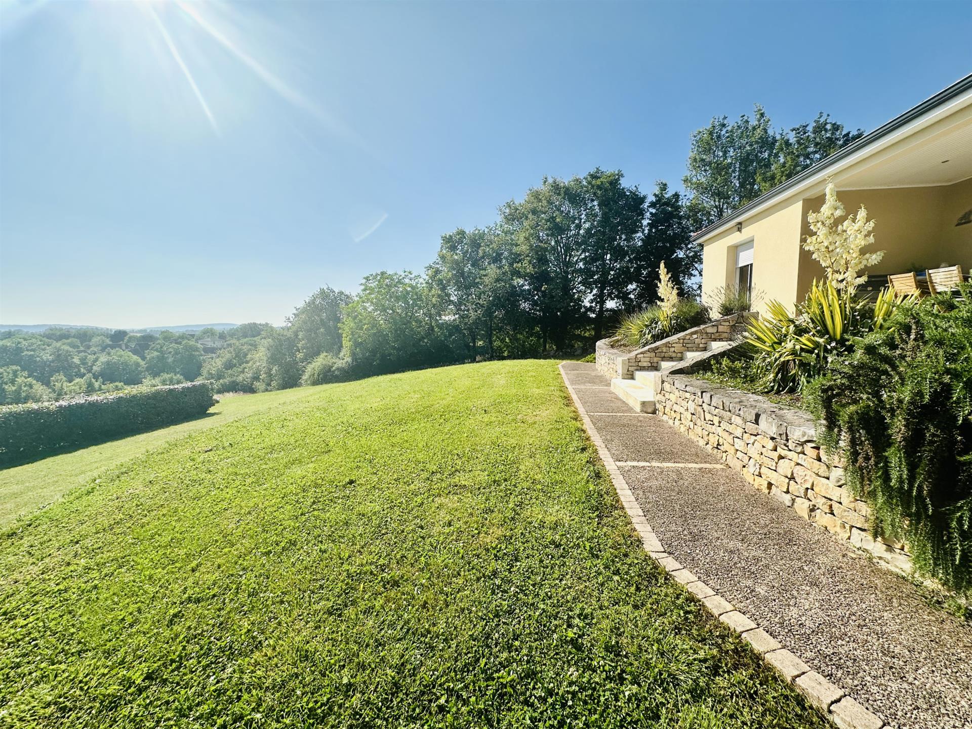 Villa contemporaine 4 pièces - Figeac