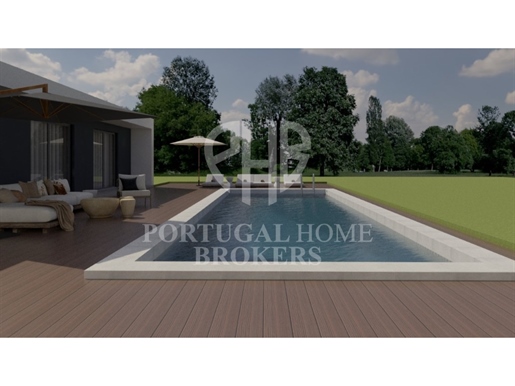 Luxury 4 Bedroom Villa for Sale in Vila Alegre - Fernão Ferro