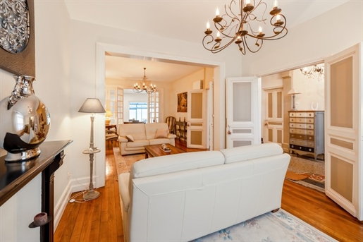Exceptional bourgeois house of 235m² just 15 minutes from Cambrai