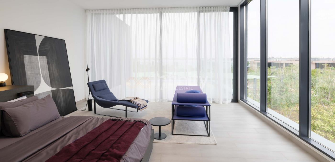 Exclusive 4Br | Freehold | Book with 5% | High Investment Return