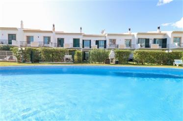 Moradia V3 com piscina em Albufeira , Algarve