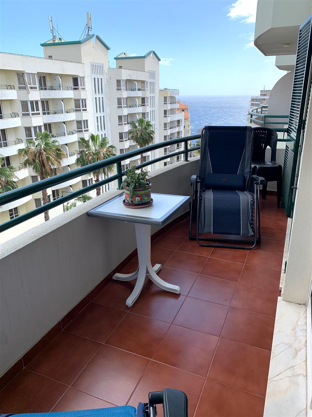 Ocean view apartment 