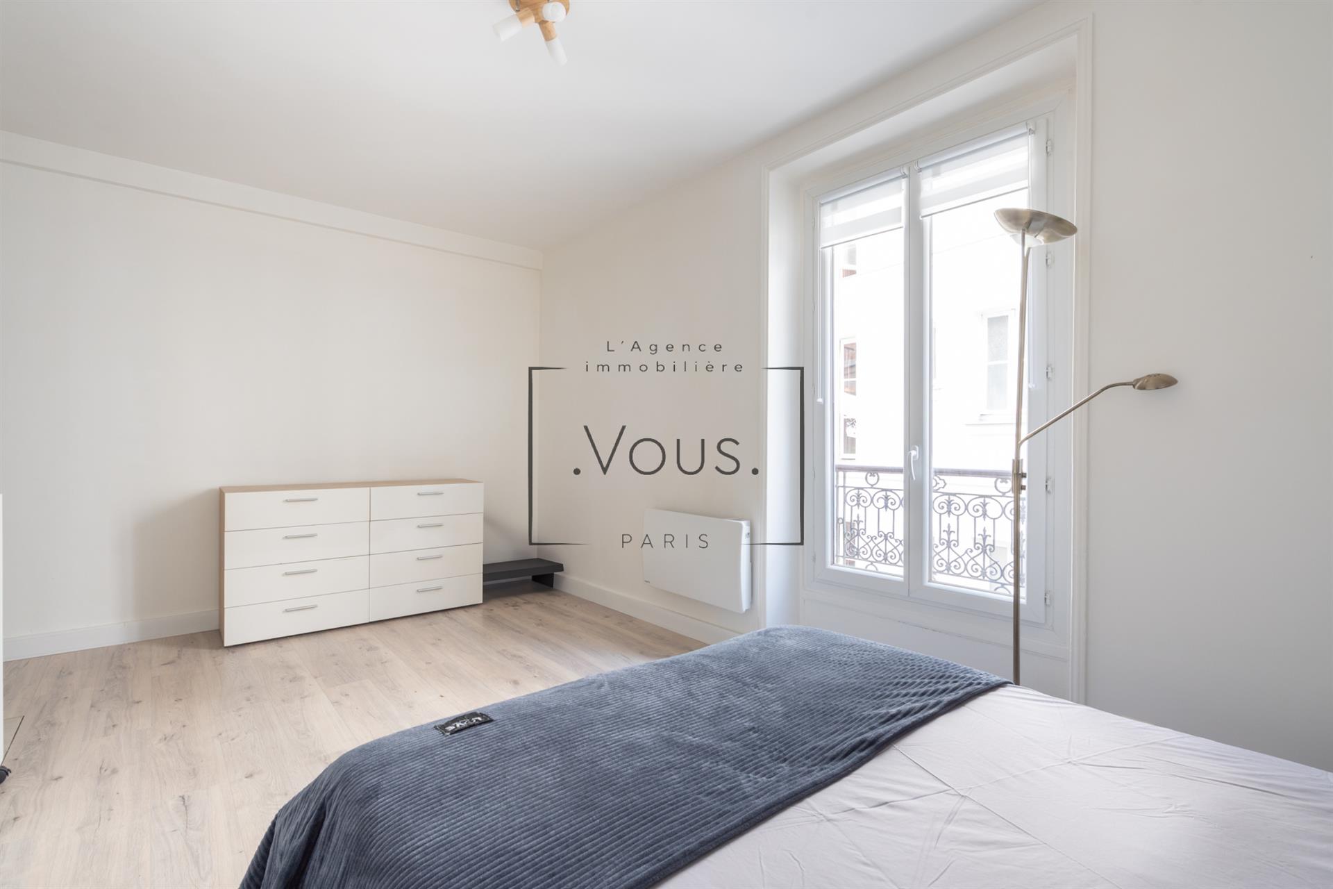 Studio funcțional aproape de stația de metrou Convention (Paris XVe)
