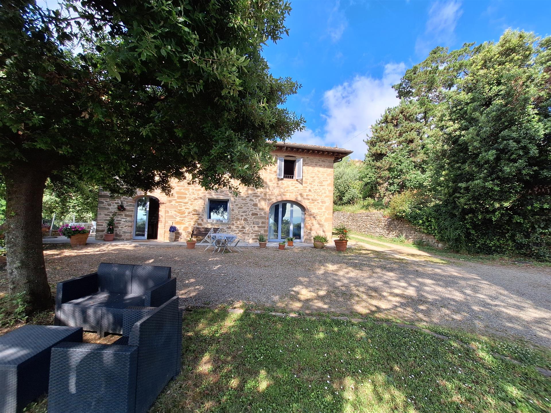 Stone house Tuscany with dependence, view and Pool