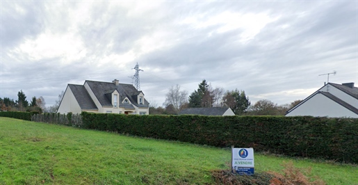 Free builder's building plot of 2539 m2 in Pontchâteau