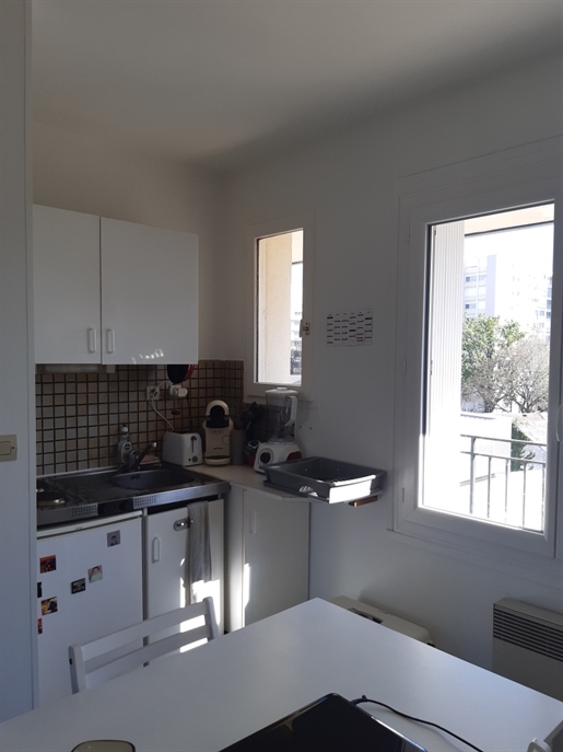 T2 Apartment Ideally Located On The Isle Of Nantes