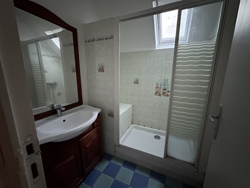 Charming T2 apartment for sale in Montereau-Fault-Yonne