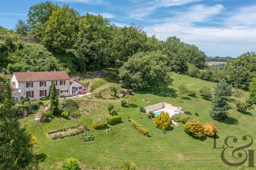 Casa de piedra con vista dominante en Allez-et-Cazeneuve (47)