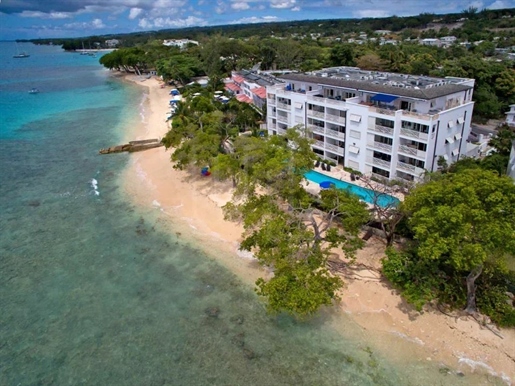 2 Bedrooms - Beachfront Apartment For Sale - 78555