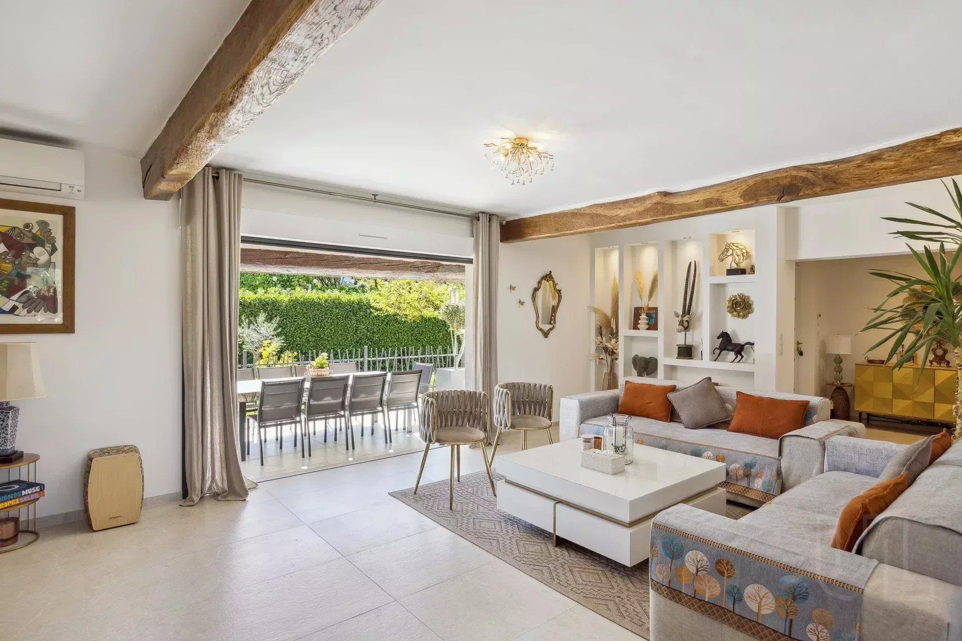 Achat : Maison (06130)