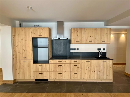 Spacieux Appartement Type T4 Dans RESiDENCE Neuve
