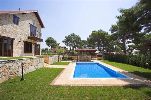 4 Bedroom Stone House