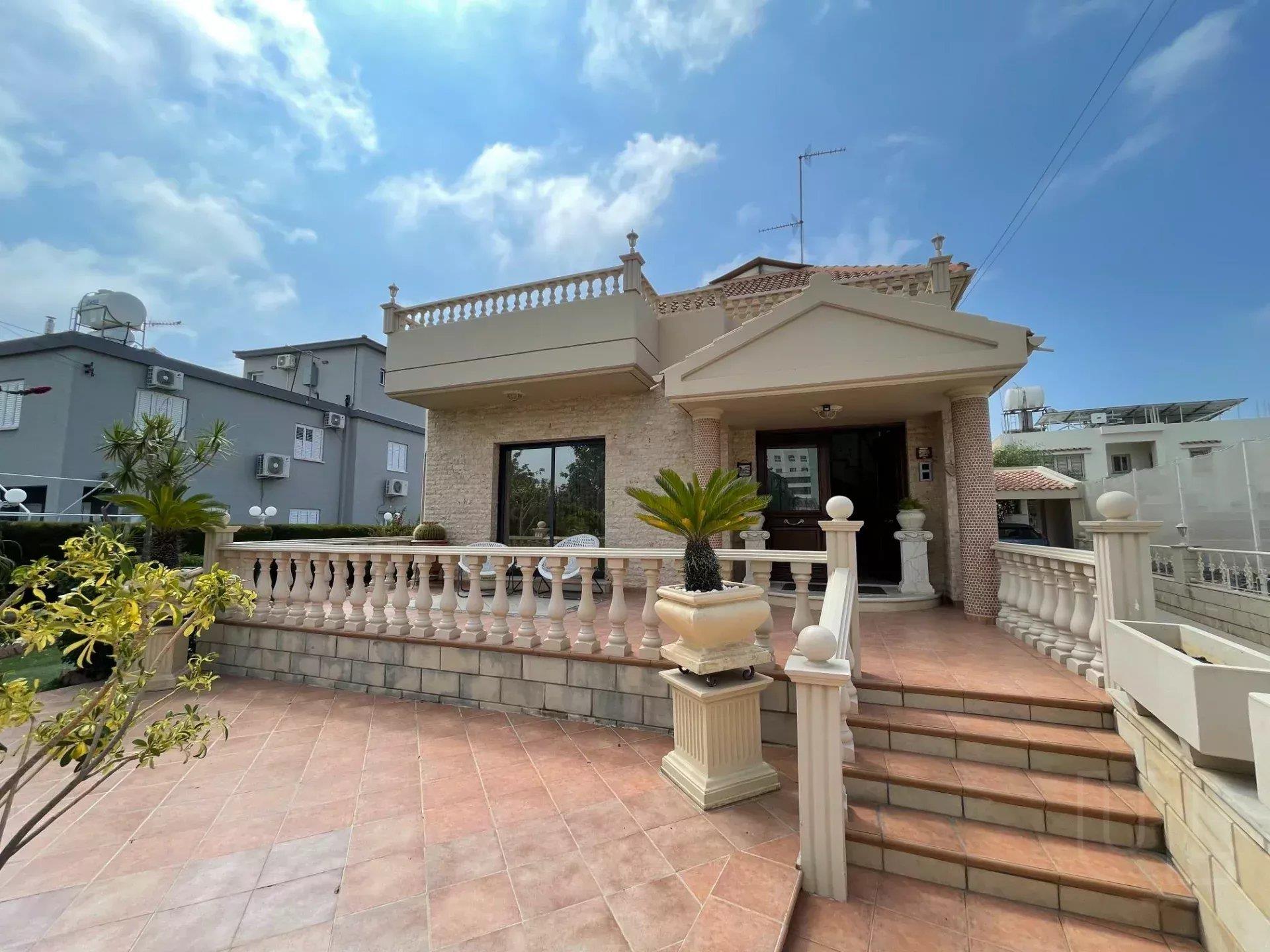 4 Bedroom House
