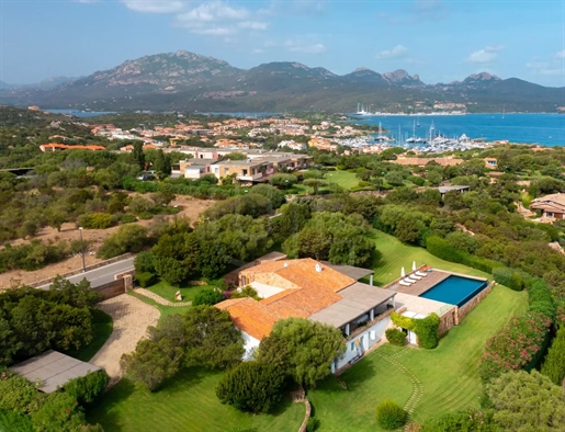 Contemporary Mediterranean villa