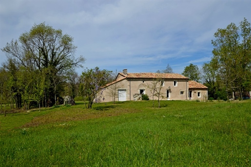 Beautiful stone house on 9 hectares