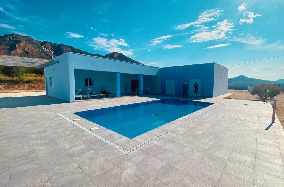 Prachtige nieuwe villa in Macisvenda 