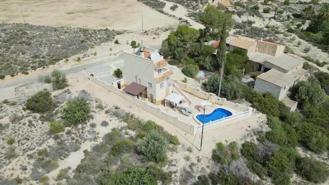 Beautiful villa in Abanilla