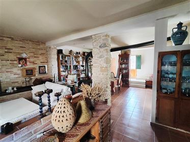 Charming 3 bedroom village house with an incomparable view to the garden of Chicamo.