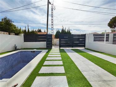 Charmante neue moderne Haus mit 2 Schlafzimmern und Schwimmbad in Baños de Fortuna