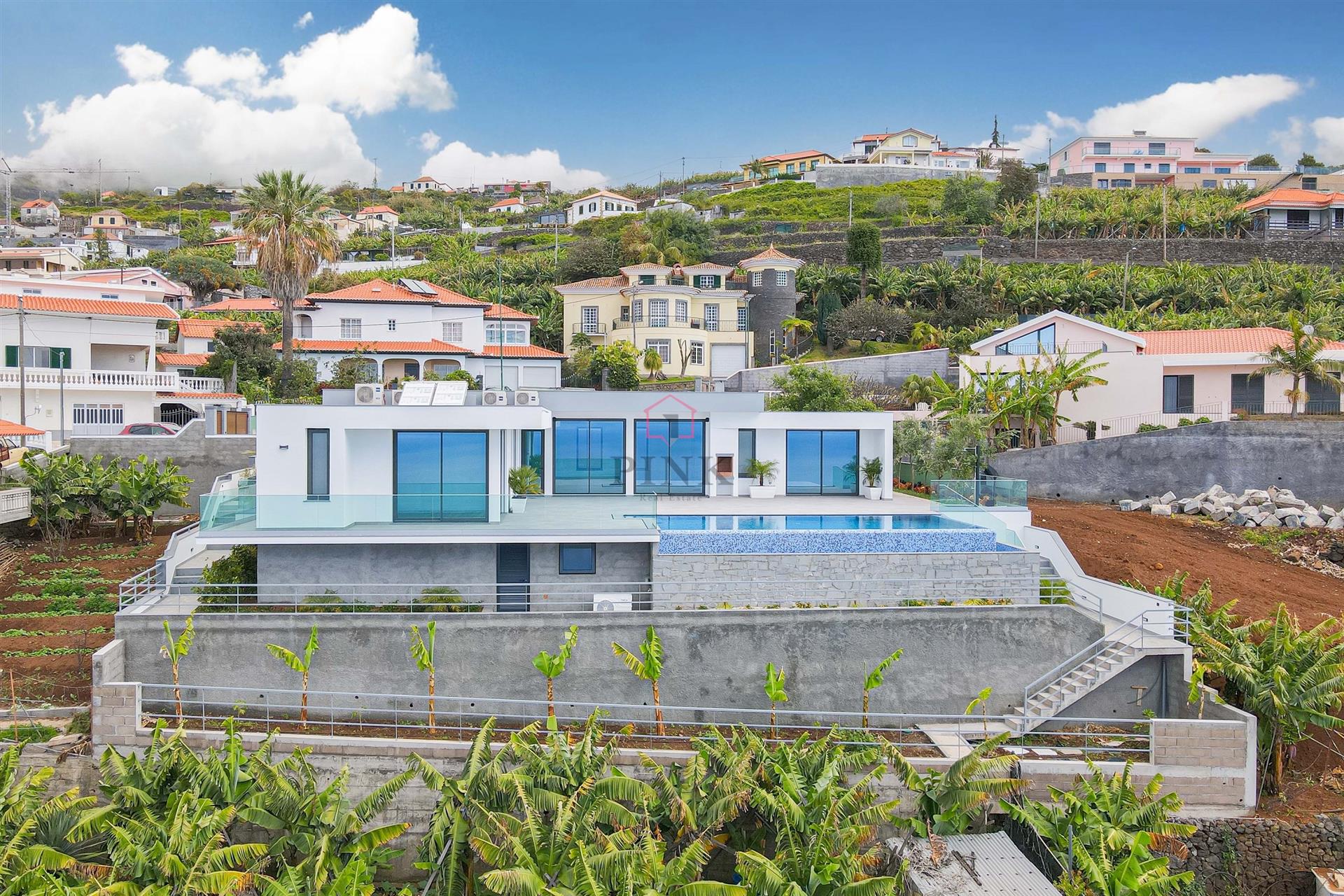 Casa - 3 Dormitorios - Arco da Calheta