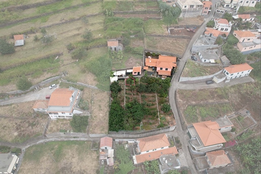 Huis - T2 - met terrein 1210 m2 - Arco da Calheta