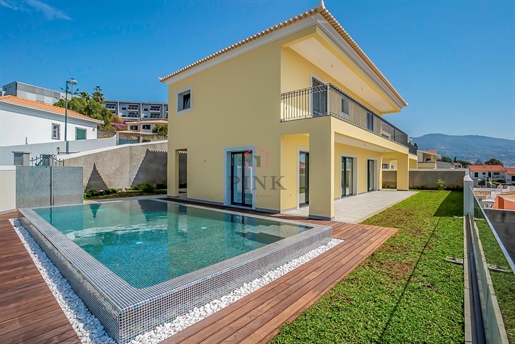 Villa - 3 Bedrooms - Funchal