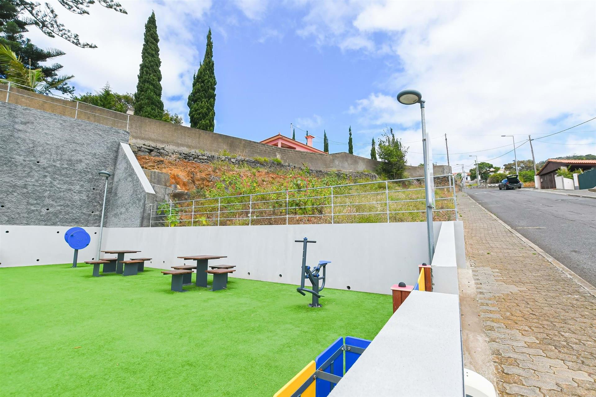 Building plot - 385 m2 - Água de Pena