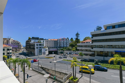 Kantoor in het centrum van Funchal