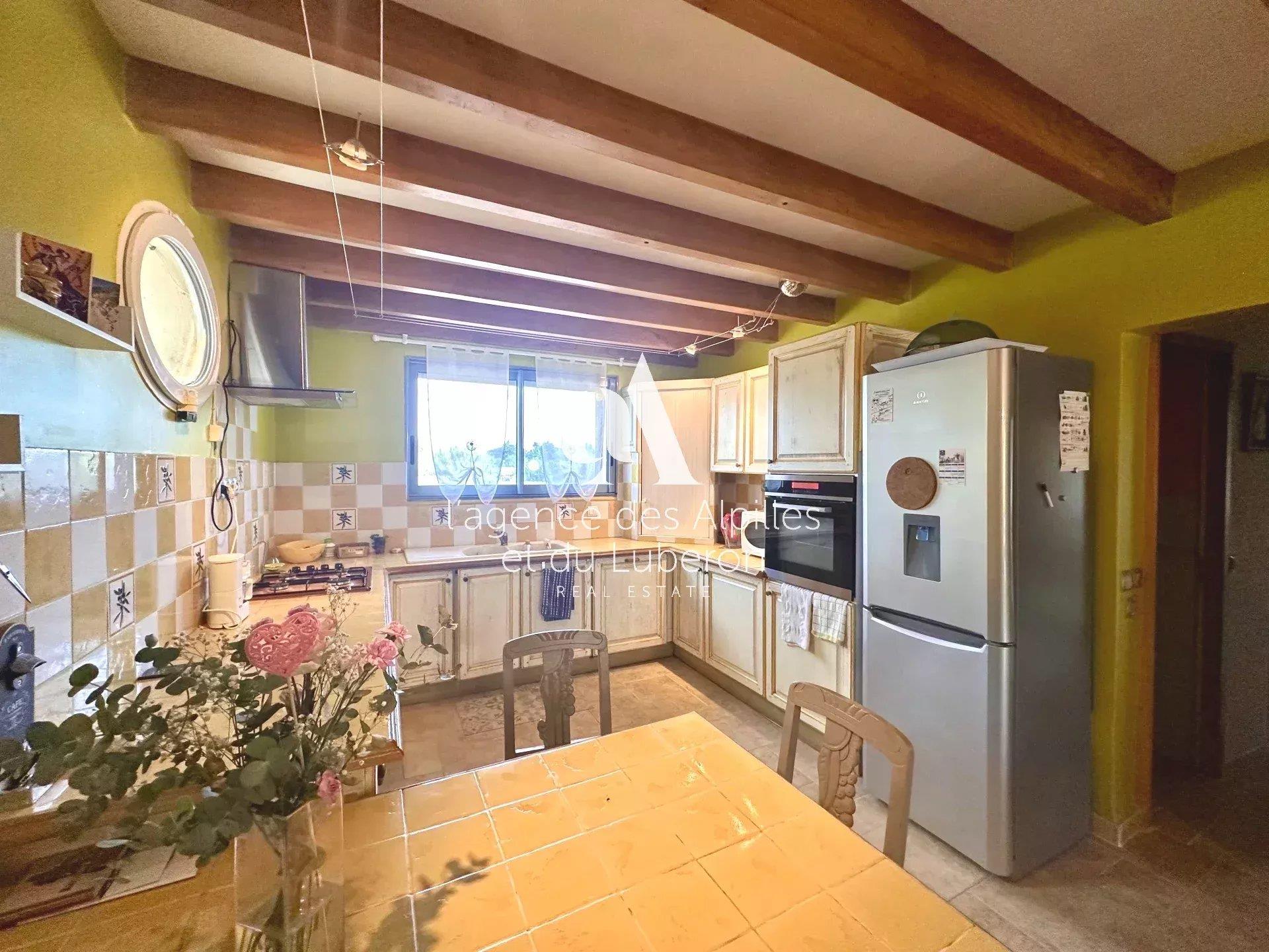 Saint-Remy-De-Provence - House With Pool