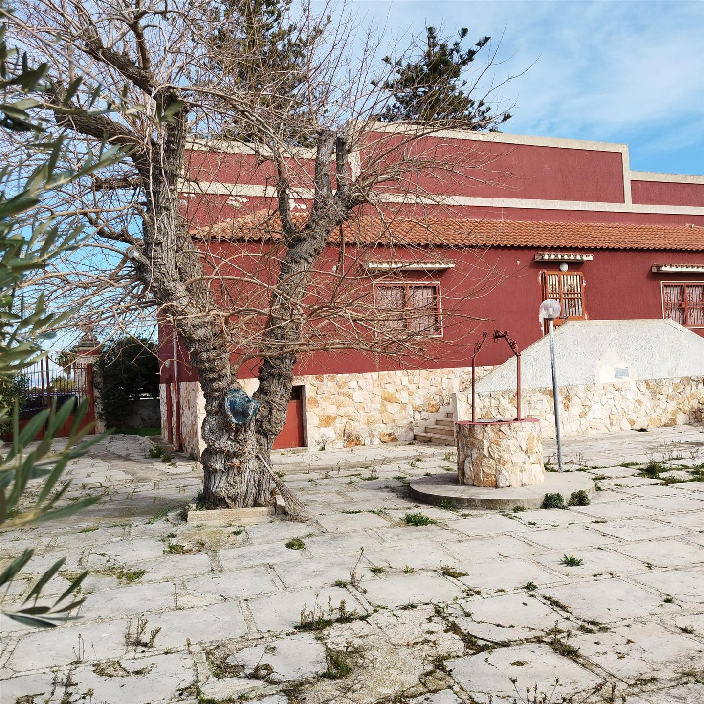 Old farmhouse 