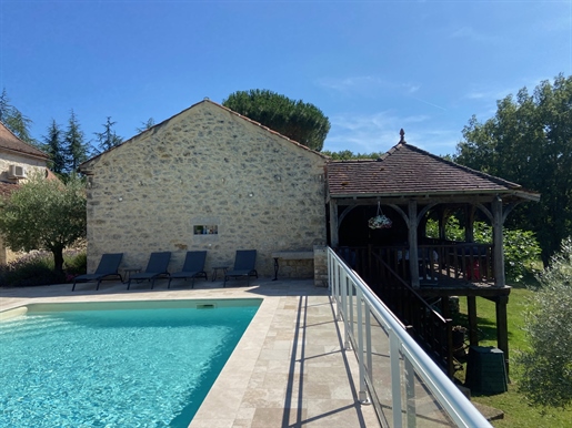 Superbe Propriete En Pierre Parfaitement Restauree En 2018 Comprenant Une Maison De Maitre, Gite, Pi