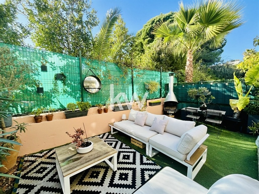 Antibes: Three-bedroom house (75 sqm) for sale