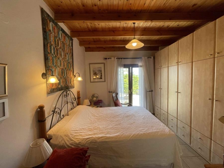 Cozy 3 bedroom villa in Roumeli