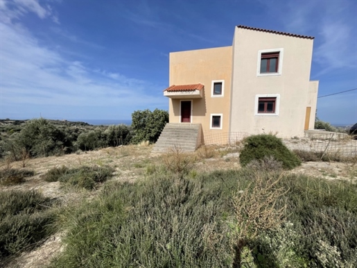 Unfinished villa with stunning views in Kyrianna