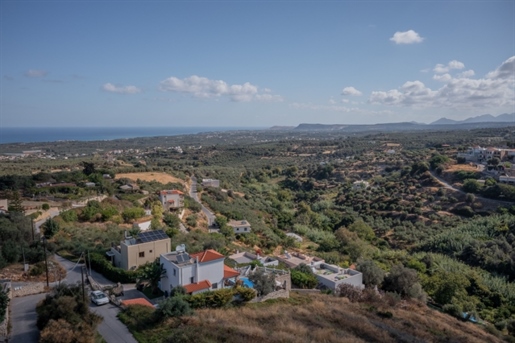 A beautiful villa with stunning sea views in Agia Triada