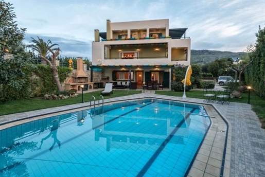 A luxury 2-residence with private pools and endless sea views.