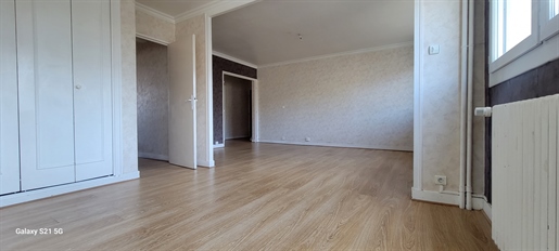 Cumpărare: Apartament (87100)