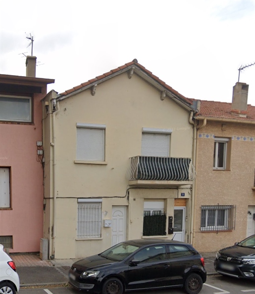 Investieren Sie 151000 € in 3 Wohnungen, eine davon mit Balkon in Perpignan (66)